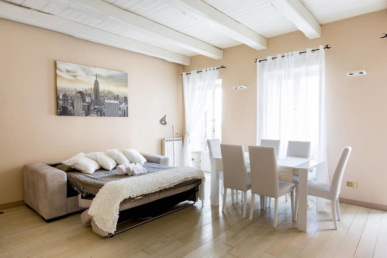 Apartment Piazza Del Popolo Rome